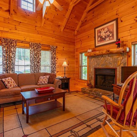 Cabin Dreams Beech Mountain Exterior photo